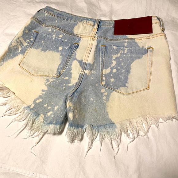 BNWT ONE TEASPOON high waist BONITA denim shorts size 30 - Picture 2 of 6